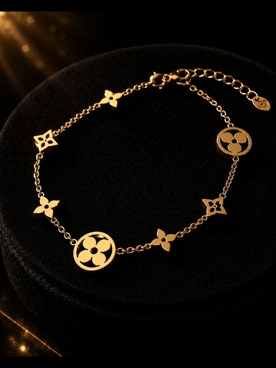 Anthropologie Jewelry - Gold Floral Medallion Chain Bracelet